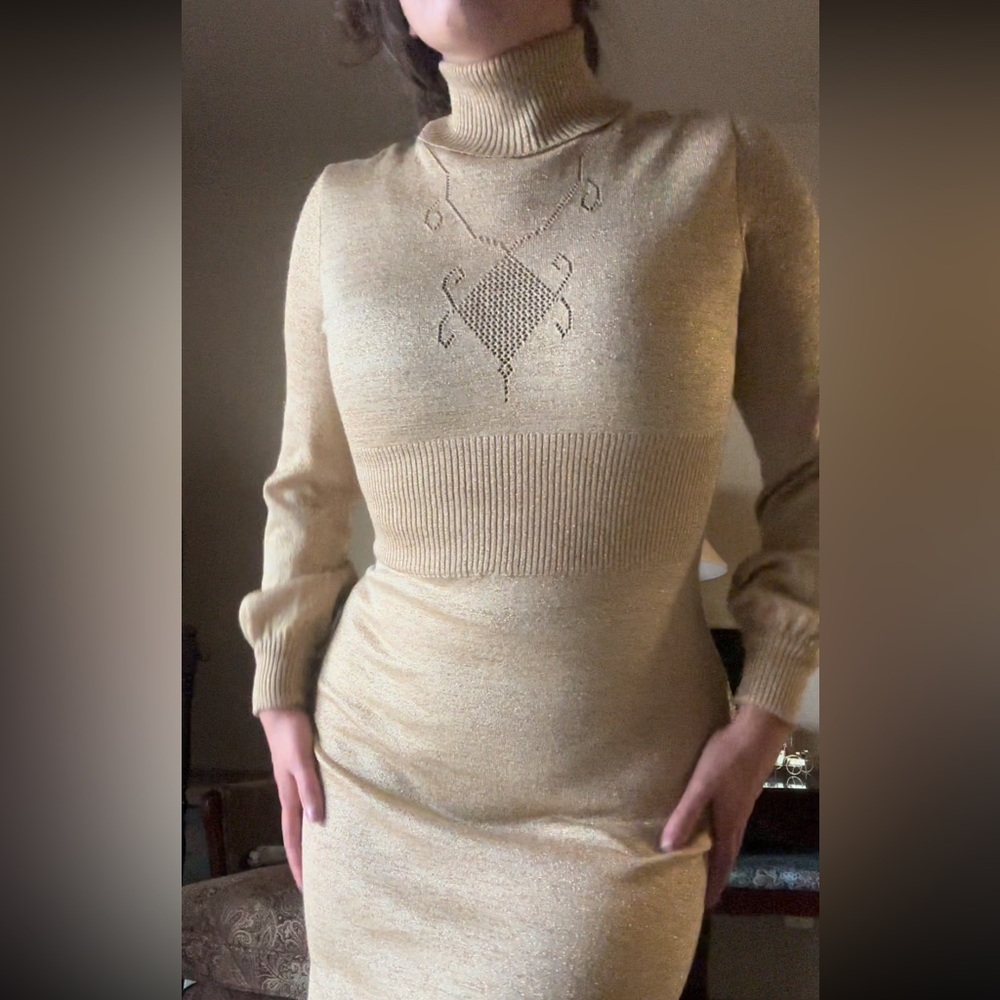 Vintage  Gold Long Sleeve sweater dress